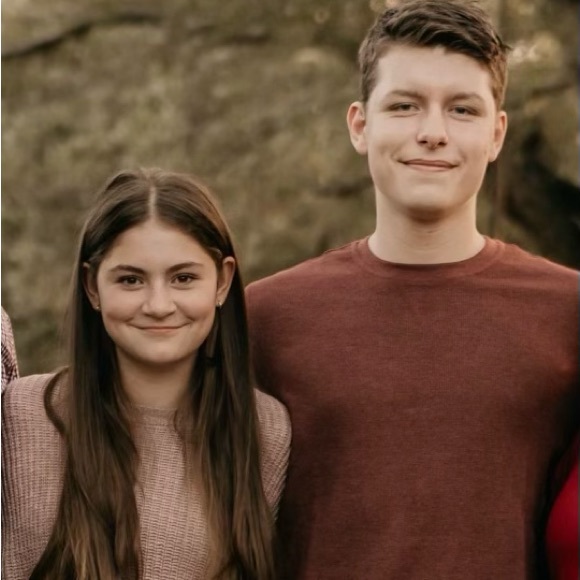 Meet your Posher, Kate - Picture 3 of 16